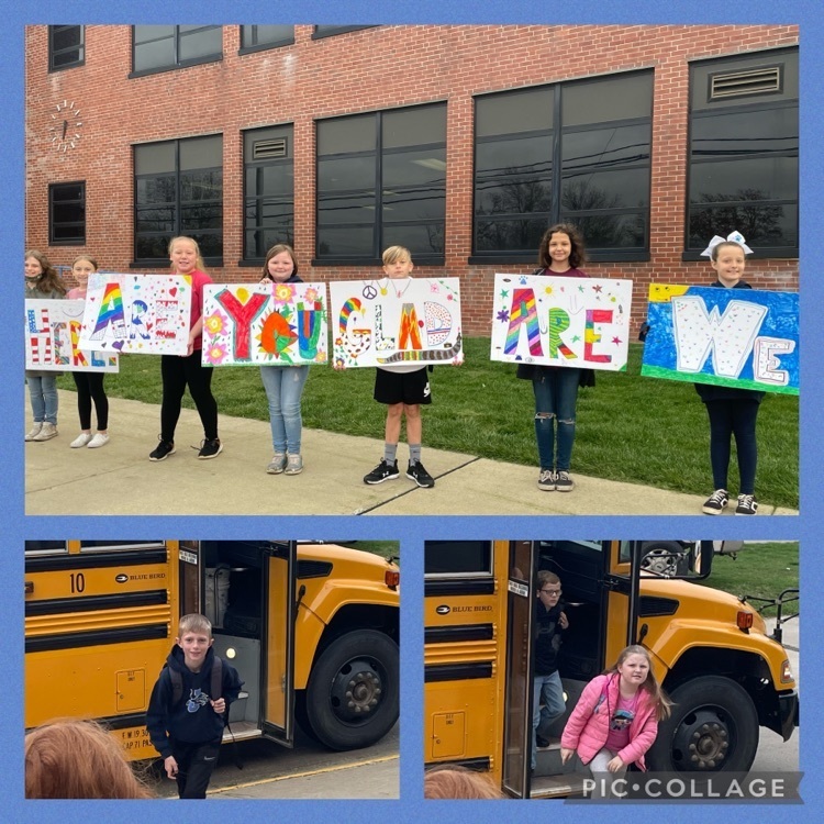 East Elementary Students Sho Kindness.